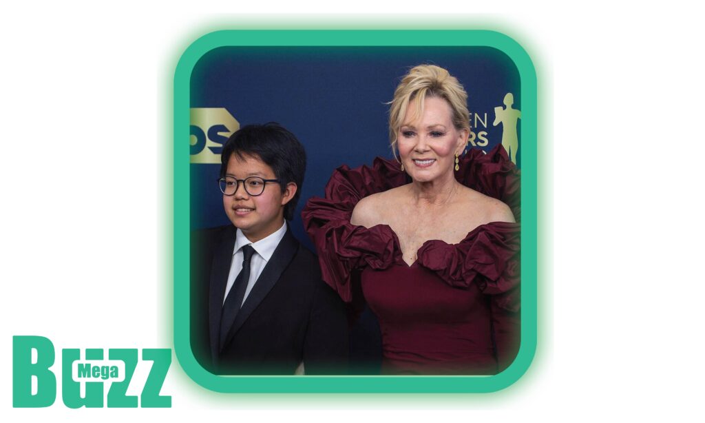Forrest Gilliland Today: What to Know About Jean Smart’s Son