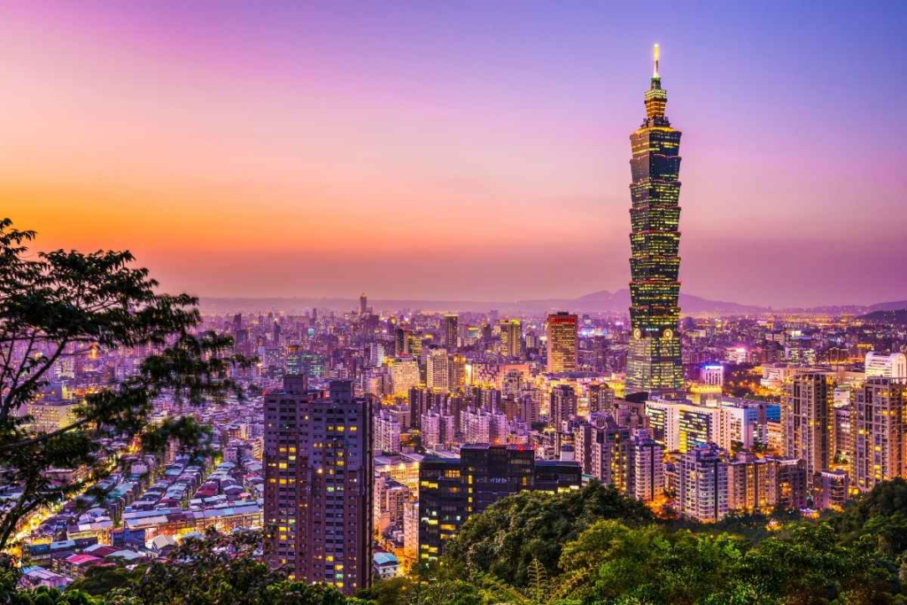 How to Travel in Taiwan: What to See and What to Try